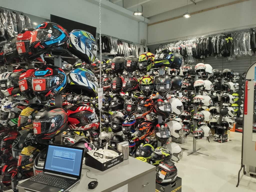 Motobeat Italy x Buyandship Promo Offer!