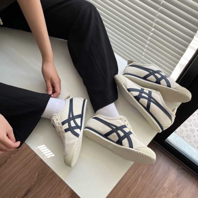 Onitsuka-Tiger-Mexico-66-Slip-On-v1