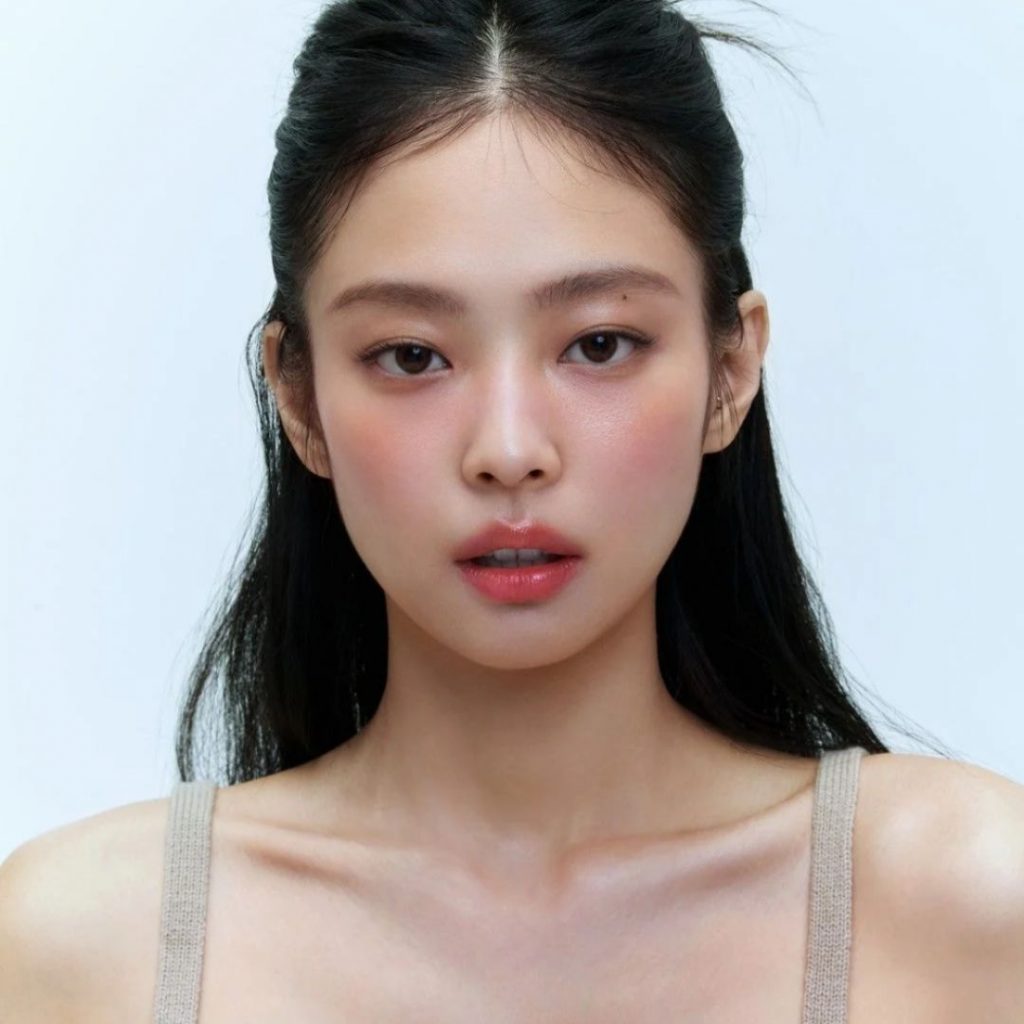 Shop Fashion/Beauty on Ktown4u