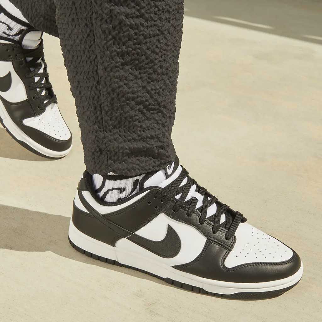 Nike Dunk Low Retro